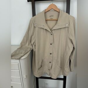 Style & Co sport Beige Women's jacket style top. Size 2X. VGUC. Flattering